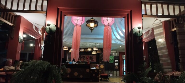 DE CHIANG RAI A CHIANG MAI. DIA 7.