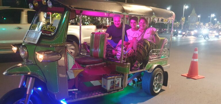 BANGKOK LOW COST, COMPRAS, MERCADOS Y KHAO SAN ROAD. DIA 16.