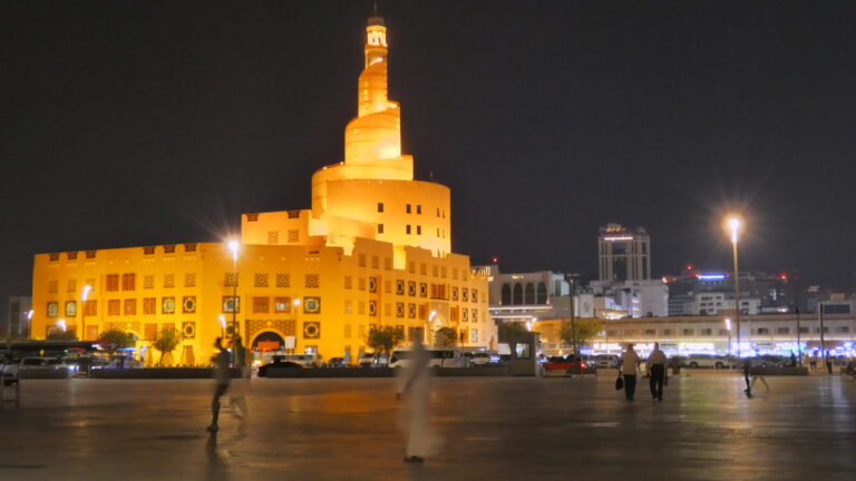 RUMBO A CHINA: NUESTRA ESCALA EN DOHA (QATAR) DIA 1.